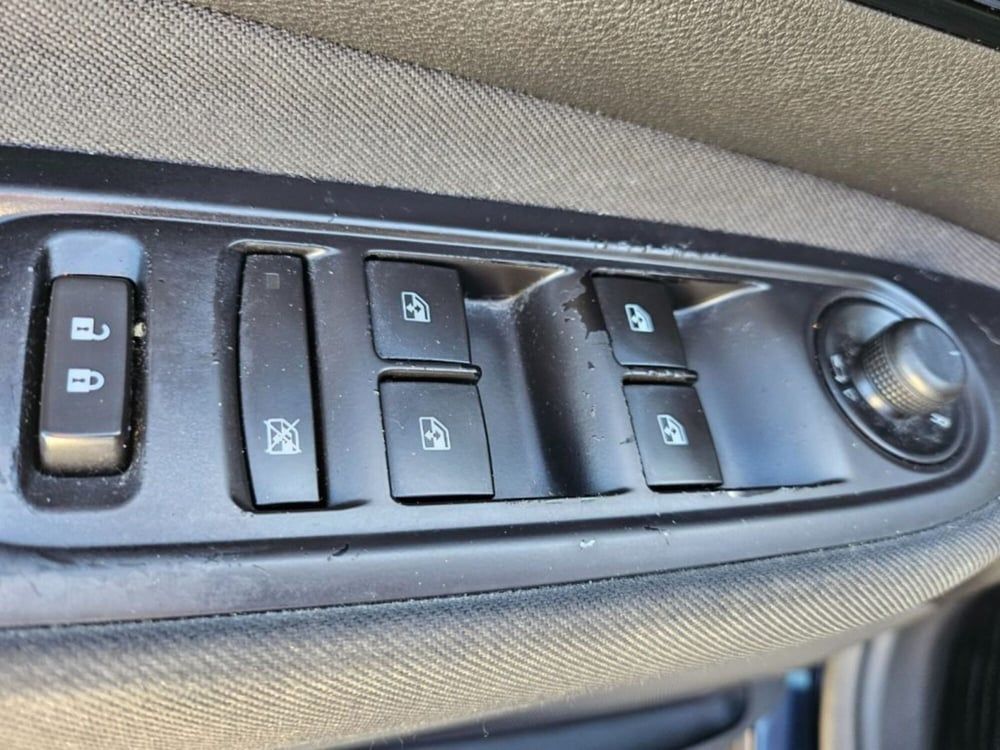 Opel Mokka usata a Foggia (15)