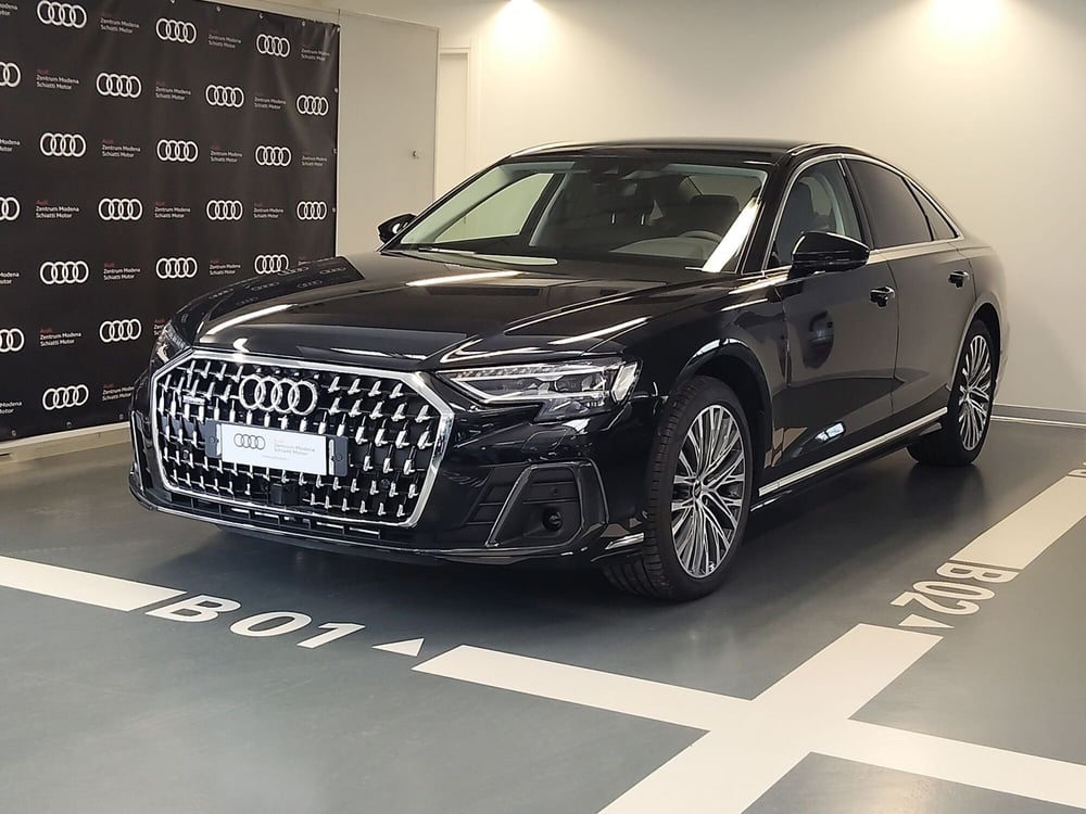 Audi A8 nuova a Modena
