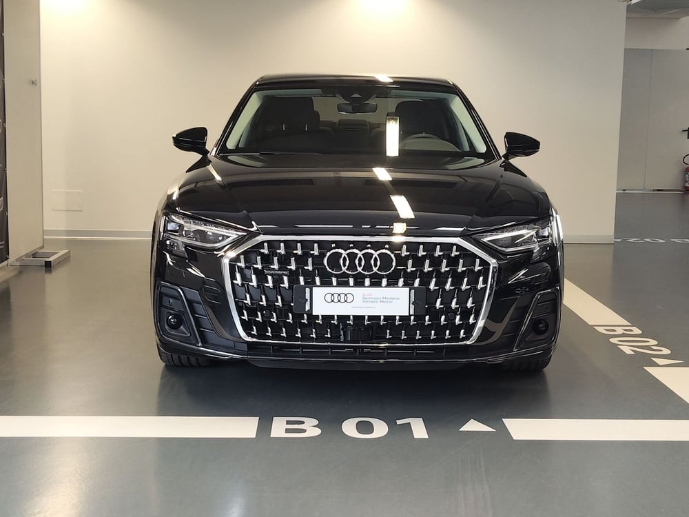 Audi A8 nuova a Modena (2)