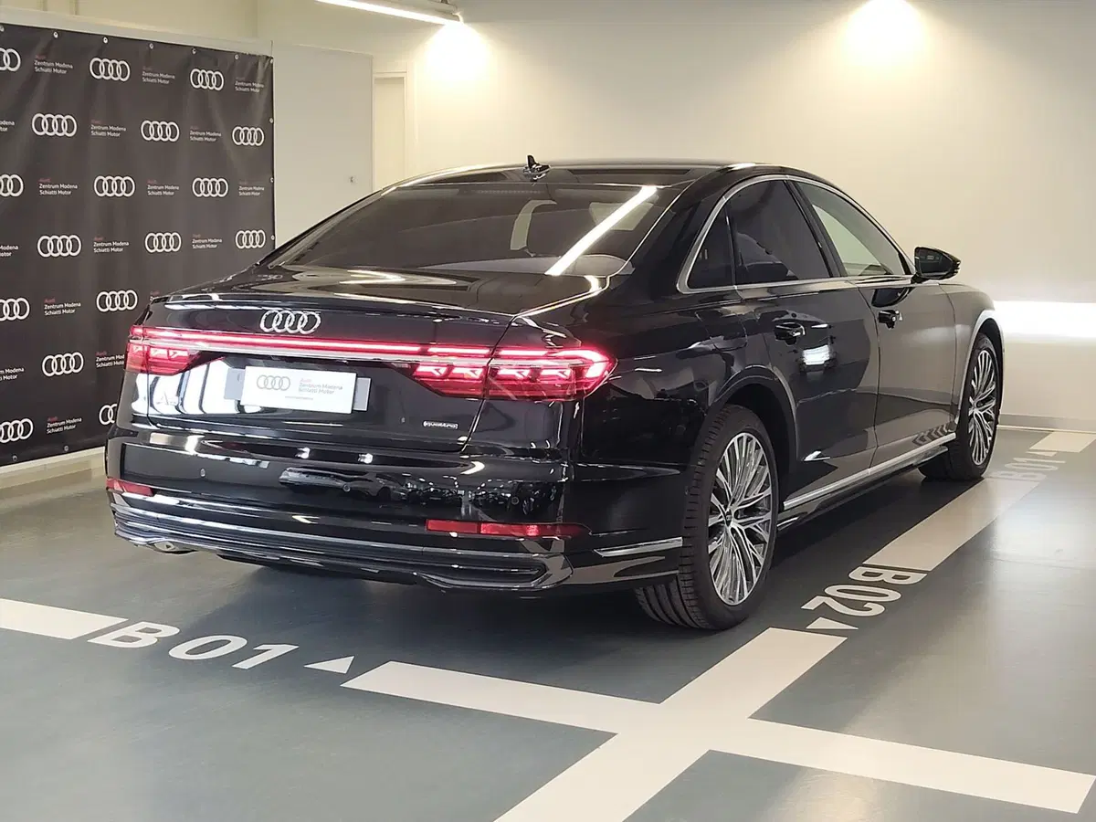 Audi A8 nuova a Modena (4)