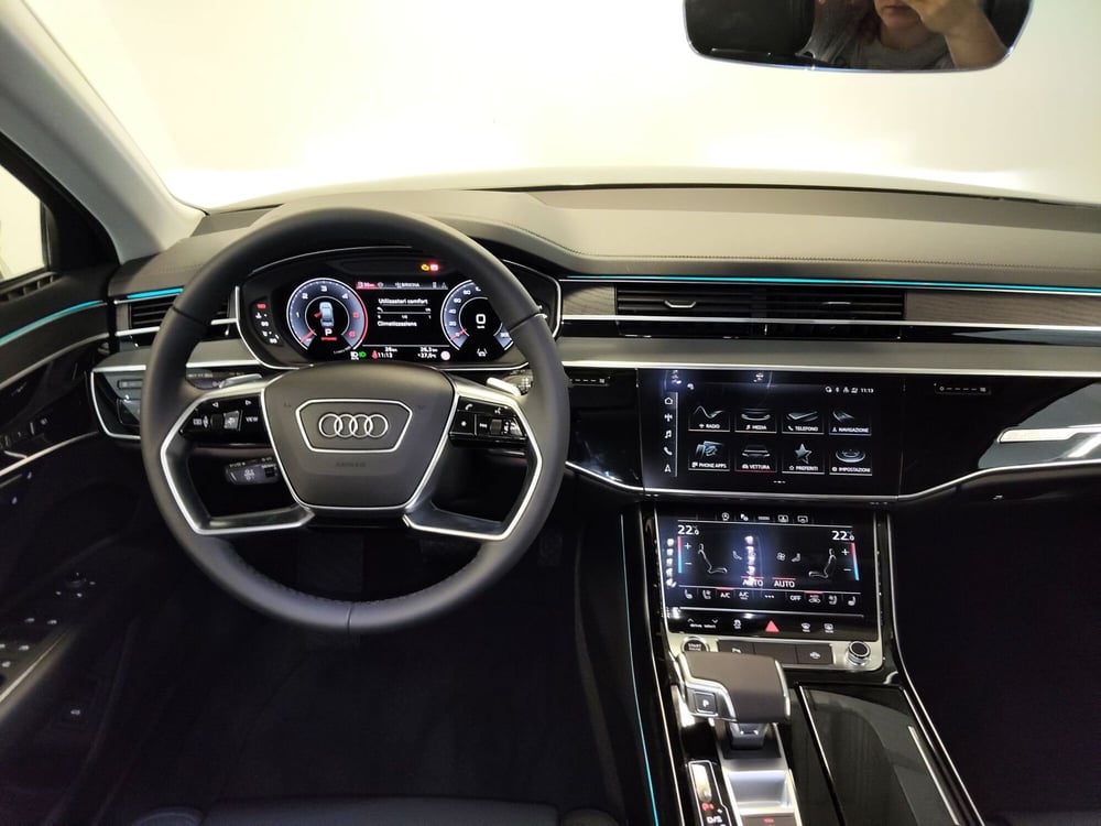 Audi A8 nuova a Modena (8)
