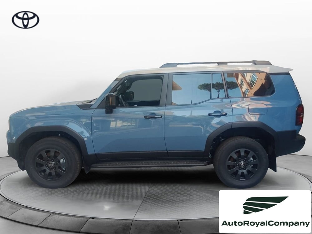 Toyota Land Cruiser nuova a Roma