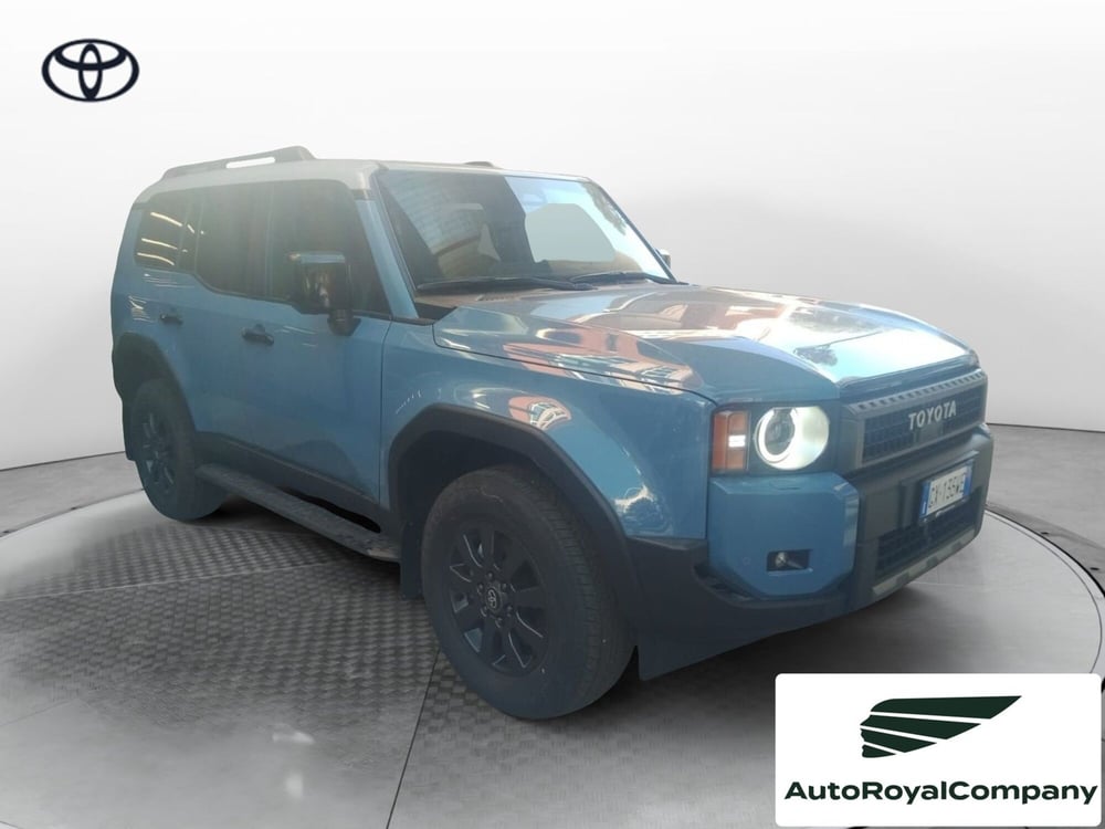 Toyota Land Cruiser nuova a Roma (3)