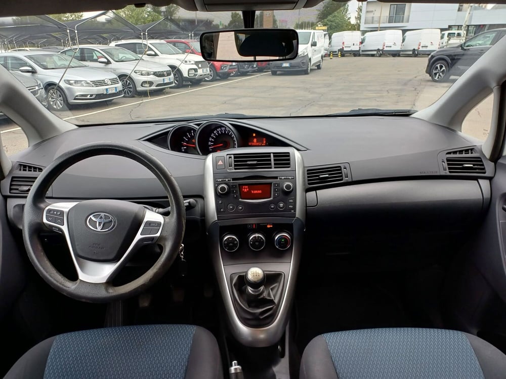 Toyota Verso usata a Modena (8)