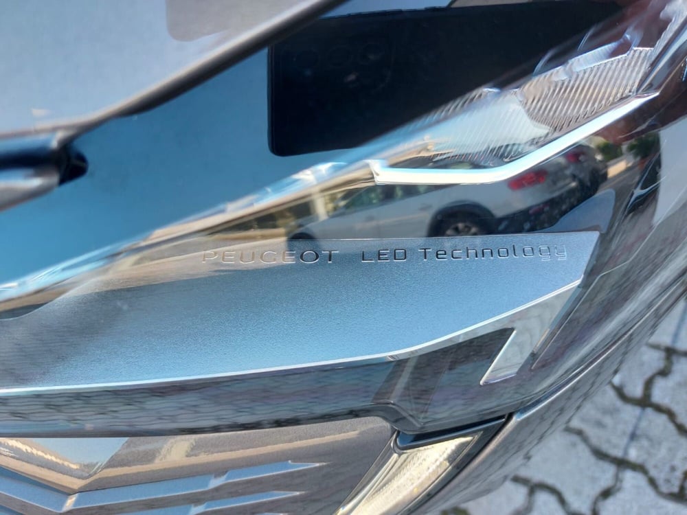 Peugeot 3008 usata a Pavia (13)