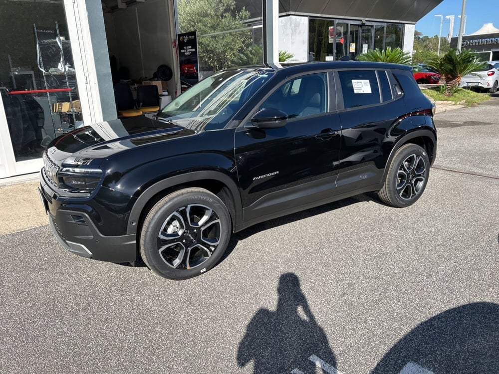 Jeep Avenger nuova a Roma (8)