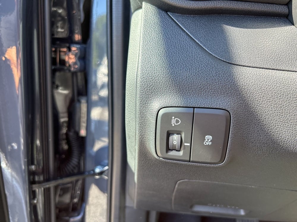 Hyundai i10 nuova a Roma (13)