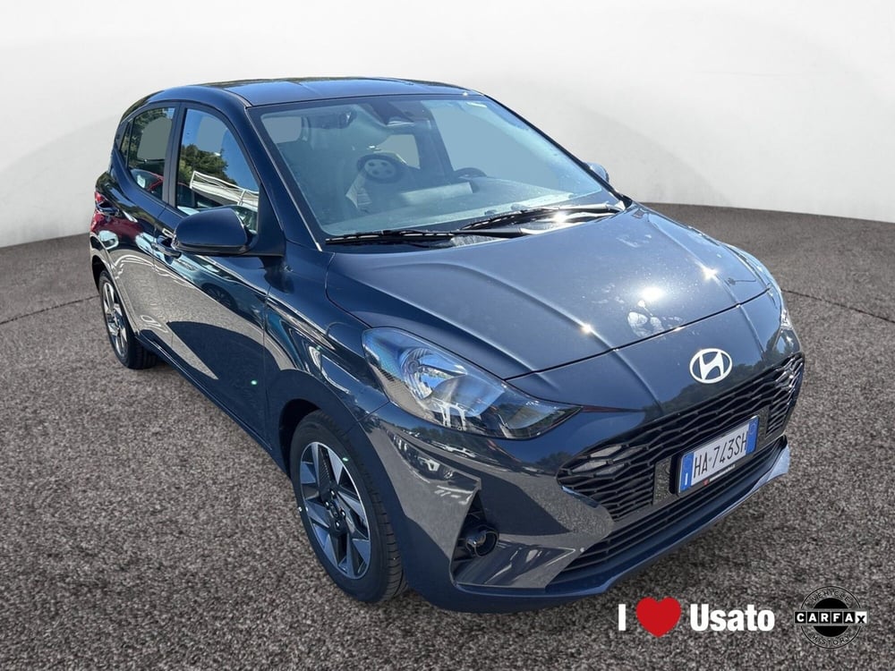 Hyundai i10 nuova a Roma (2)
