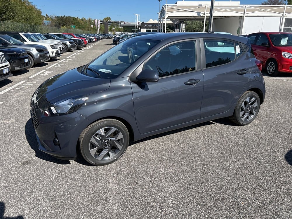 Hyundai i10 nuova a Roma (8)