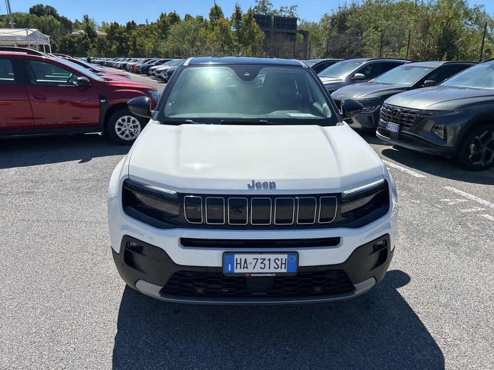 Jeep Avenger nuova a Roma (7)
