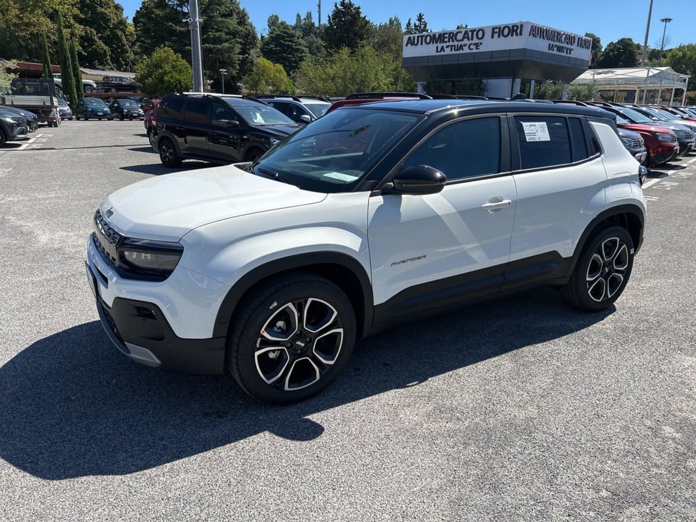 Jeep Avenger nuova a Roma (8)