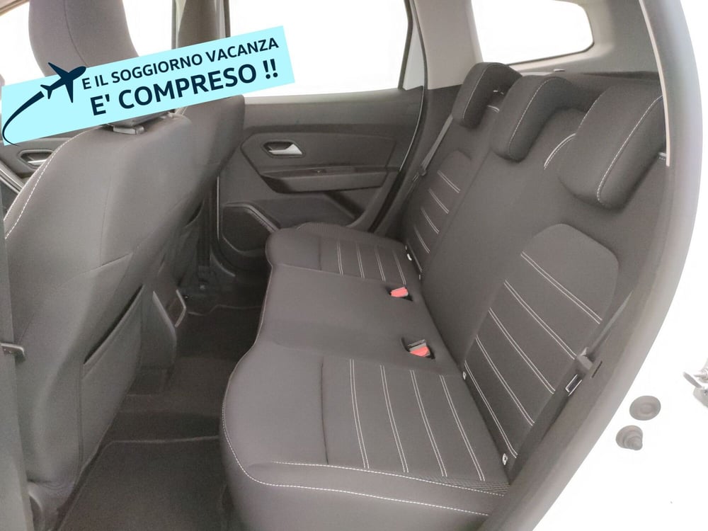 Dacia Duster usata a Varese (11)