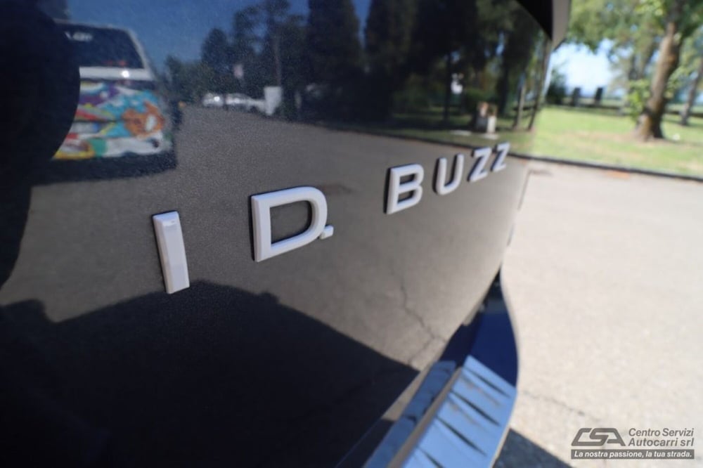 Volkswagen Veicoli Commerciali ID.Buzz usata a Bologna (11)