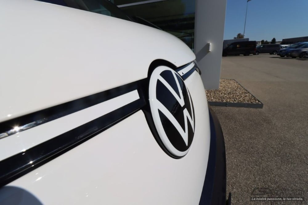 Volkswagen Veicoli Commerciali ID.Buzz usata a Bologna (13)