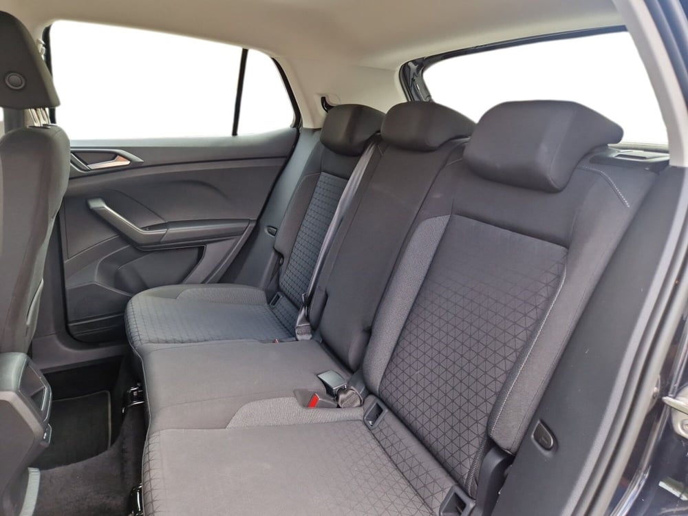Volkswagen T-Cross usata a Siena (12)