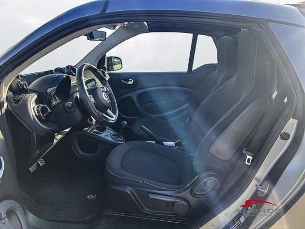 smart Fortwo Cabrio usata a Perugia (10)