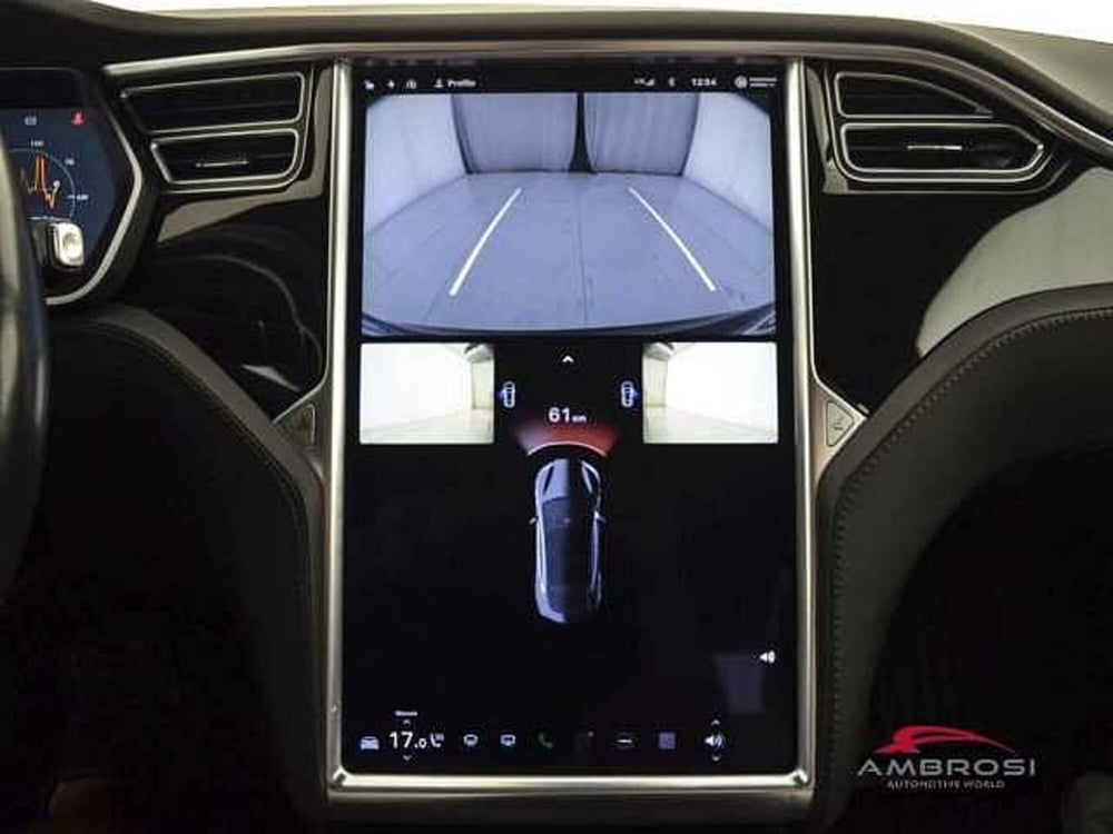 Tesla Model S usata a Perugia (18)