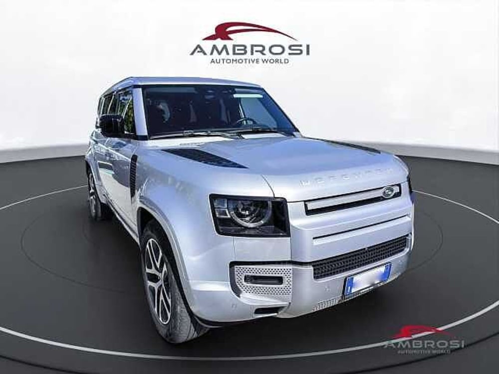 Land Rover Defender usata a Perugia (2)
