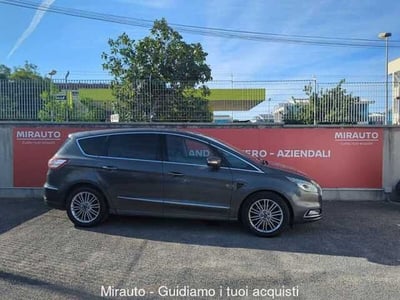 Ford S-Max 2.0 TDCi 150CV Start&amp;Stop Powershift 7 posti Vignale del 2018 usata a Roma