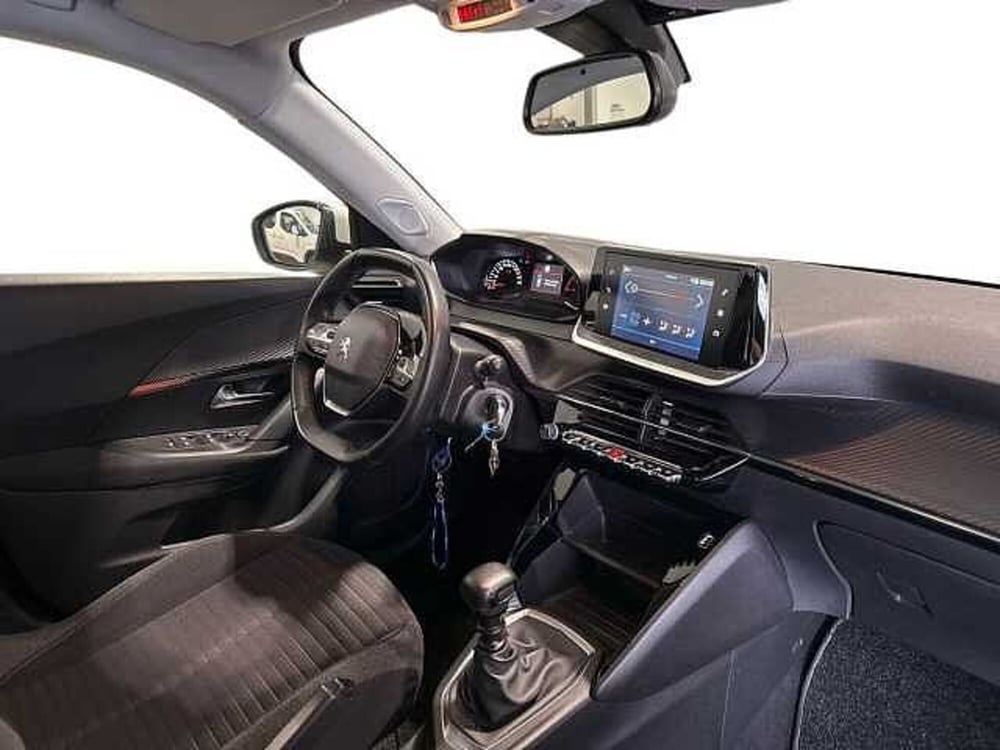Peugeot 2008 usata a Napoli (7)