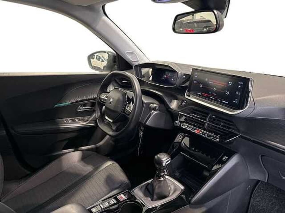 Peugeot 2008 usata a Napoli (12)