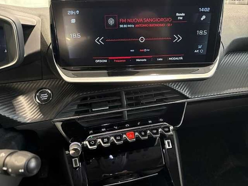 Peugeot 2008 usata a Napoli (18)