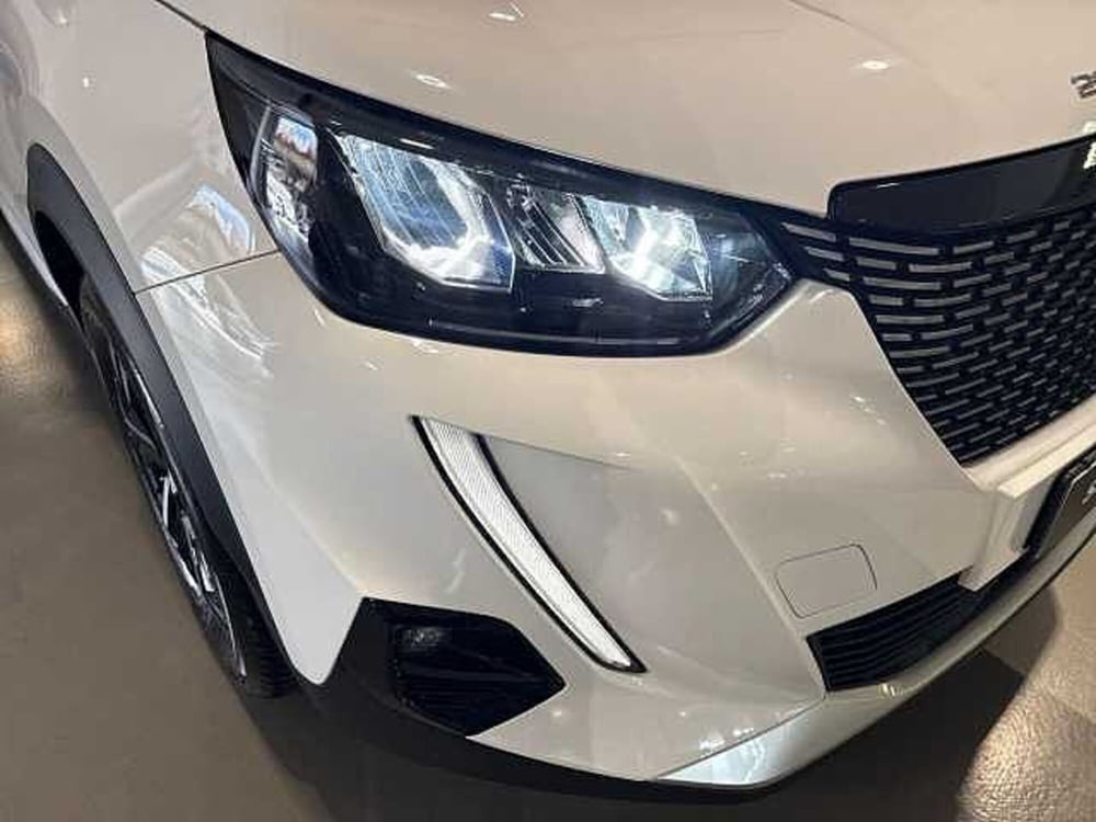 Peugeot 2008 usata a Napoli (9)