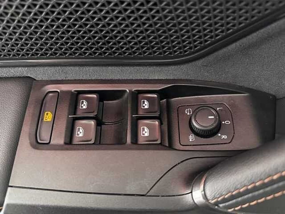Cupra Formentor usata a Vicenza (13)
