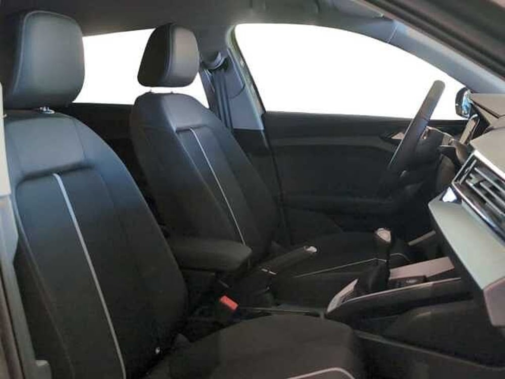 Audi A1 allstreet usata a Varese (7)