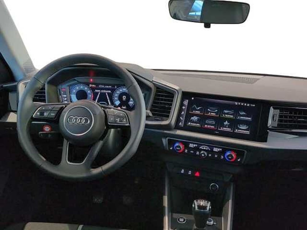Audi A1 allstreet usata a Varese (9)
