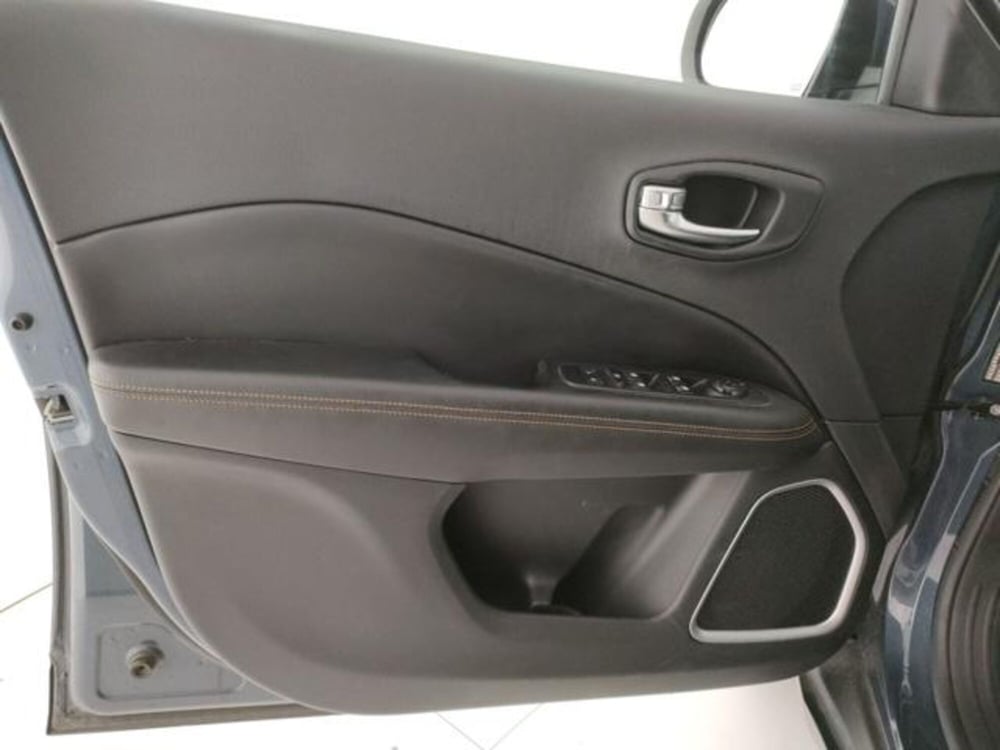 Jeep Compass usata a Modena (11)