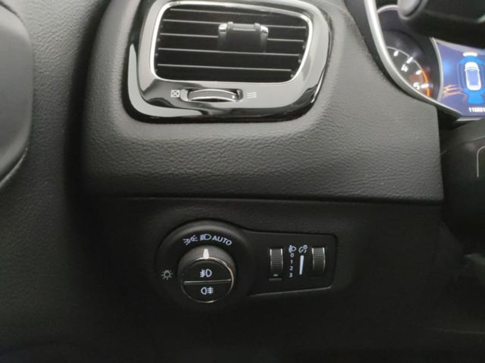 Jeep Compass usata a Modena (12)