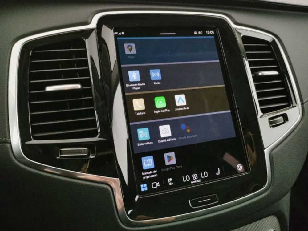 Volvo XC90 nuova a Modena (17)