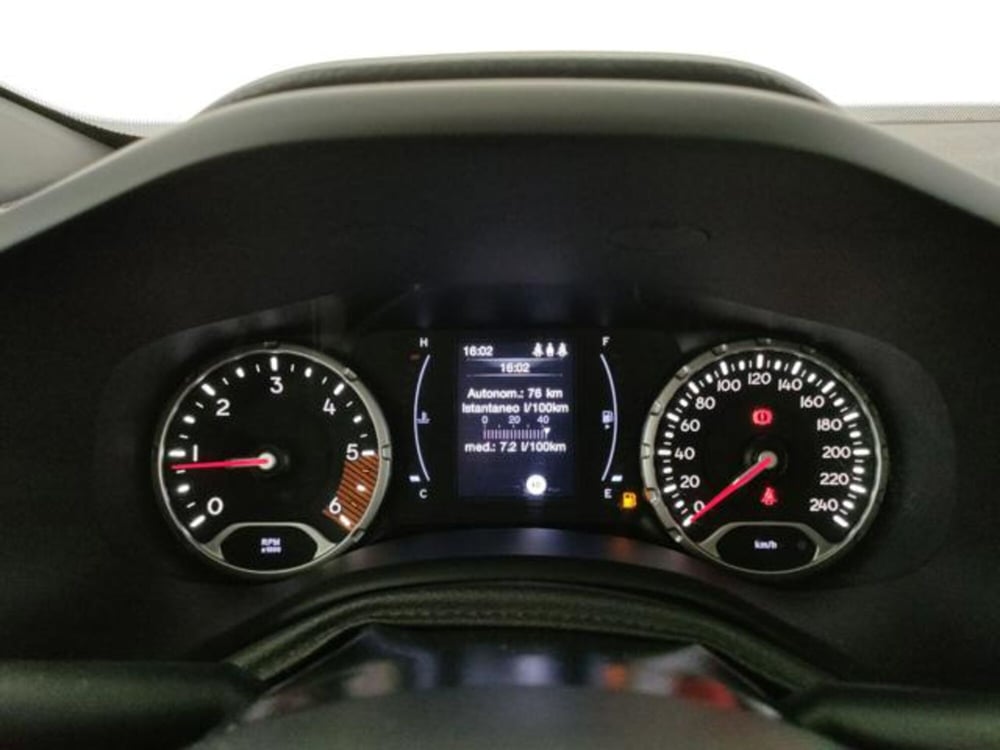 Jeep Renegade usata a Modena (18)