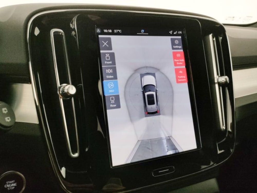 Volvo XC40 nuova a Modena (16)