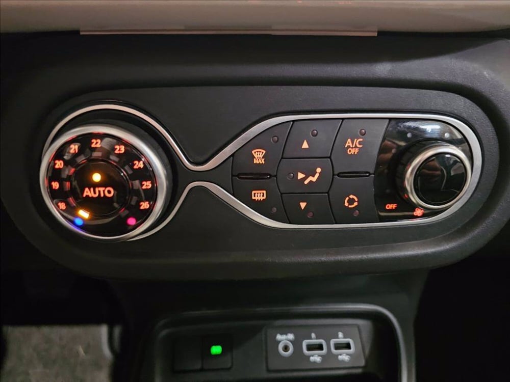 Renault Twingo usata a Palermo (16)