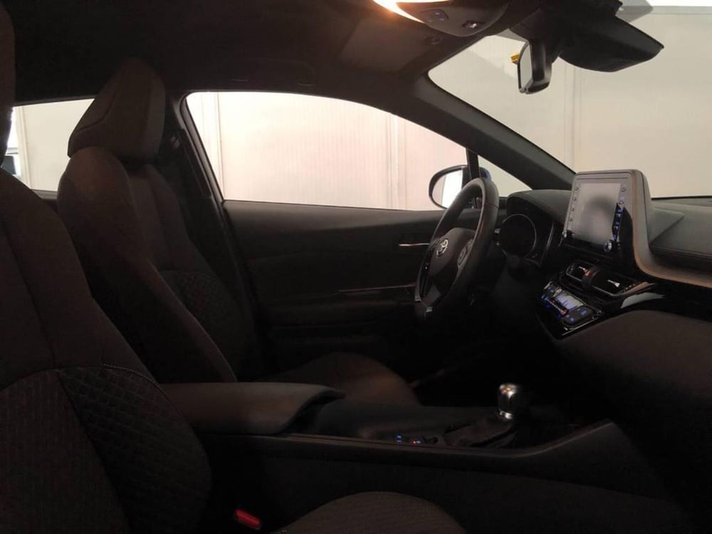Toyota Toyota C-HR usata a Torino (7)