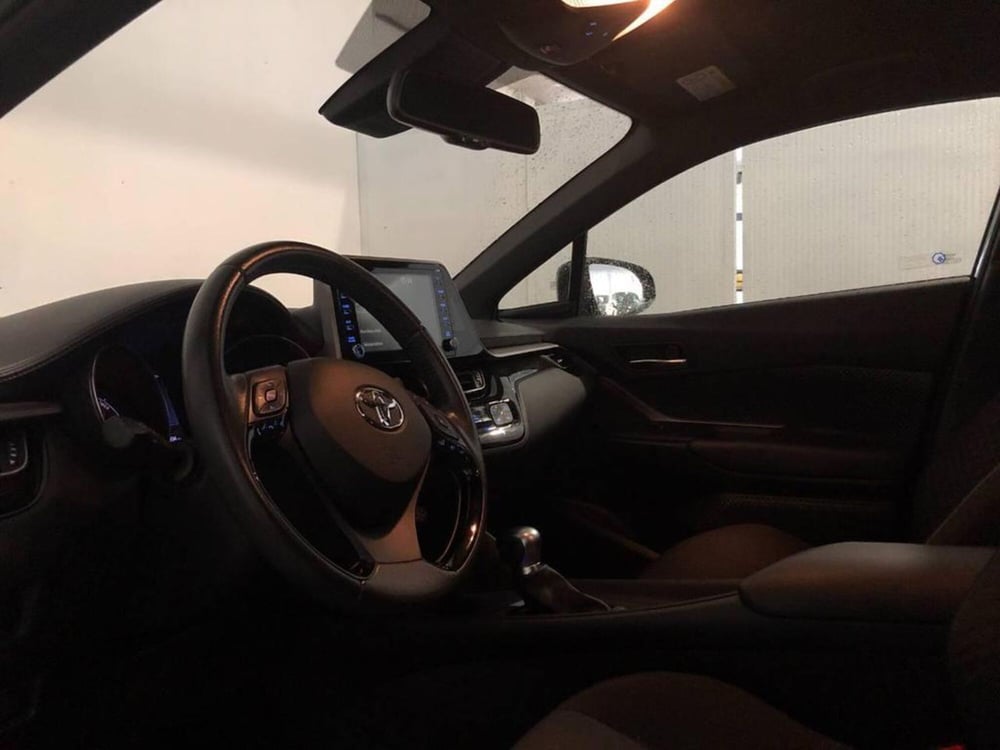 Toyota Toyota C-HR usata a Torino (10)