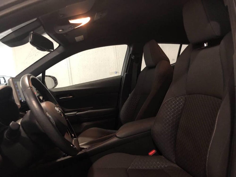 Toyota Toyota C-HR usata a Torino (11)