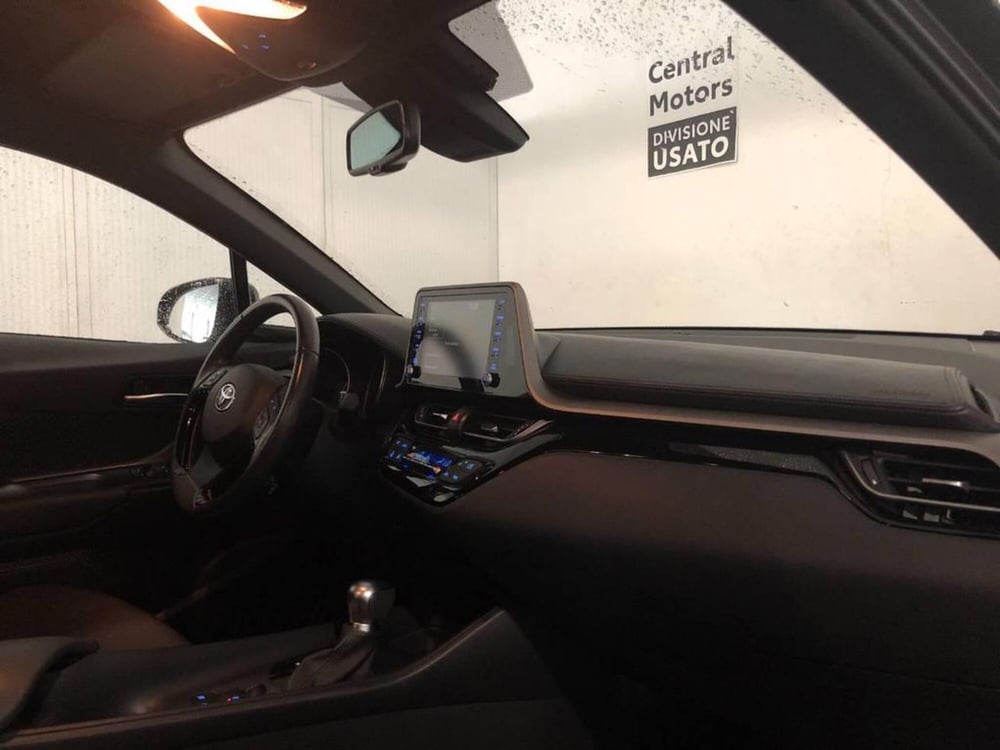 Toyota Toyota C-HR usata a Torino (9)