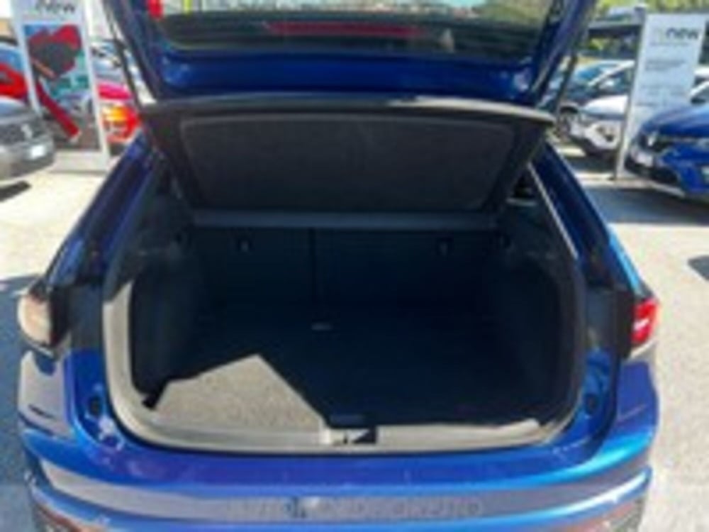 Volkswagen Taigo usata a Udine (9)