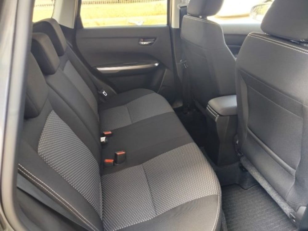 Suzuki Vitara nuova a Oristano (18)