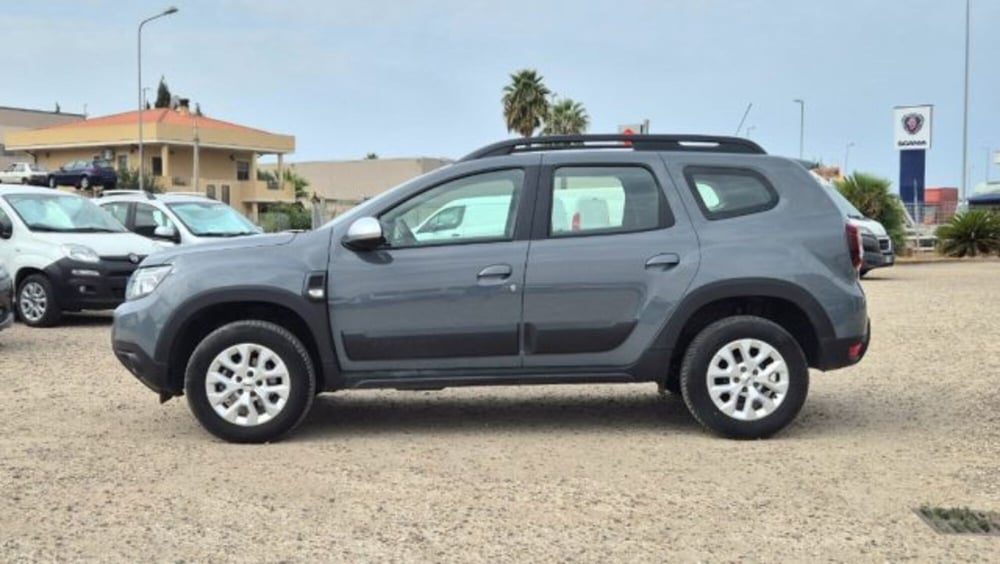 Dacia Duster usata a Oristano (8)