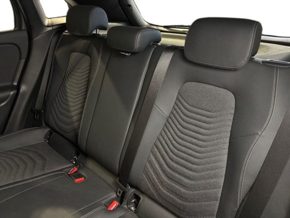 Mercedes-Benz GLA SUV usata a Bologna (16)