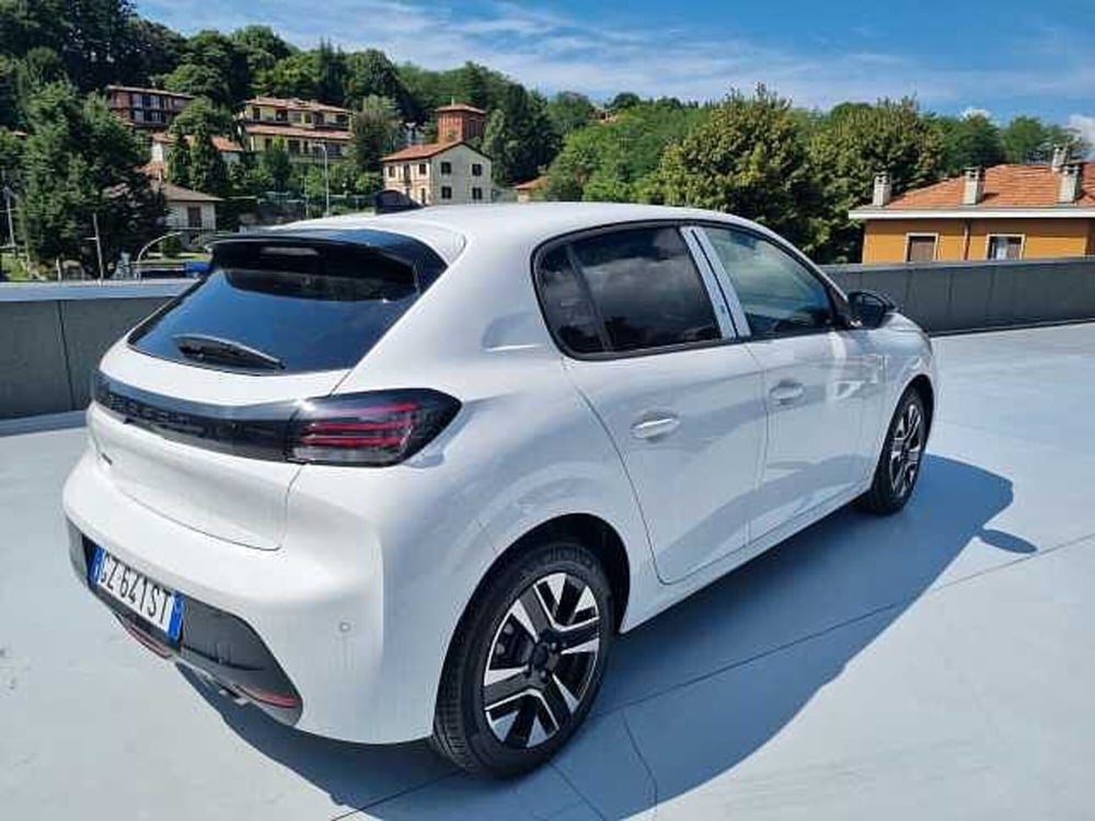 Peugeot 208 nuova a Varese (2)