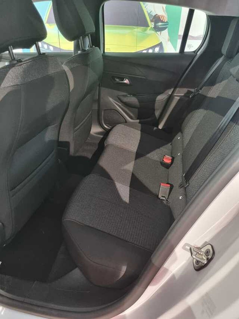 Peugeot 208 nuova a Varese (6)