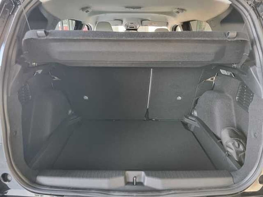 Citroen C3 Aircross nuova a Varese (8)