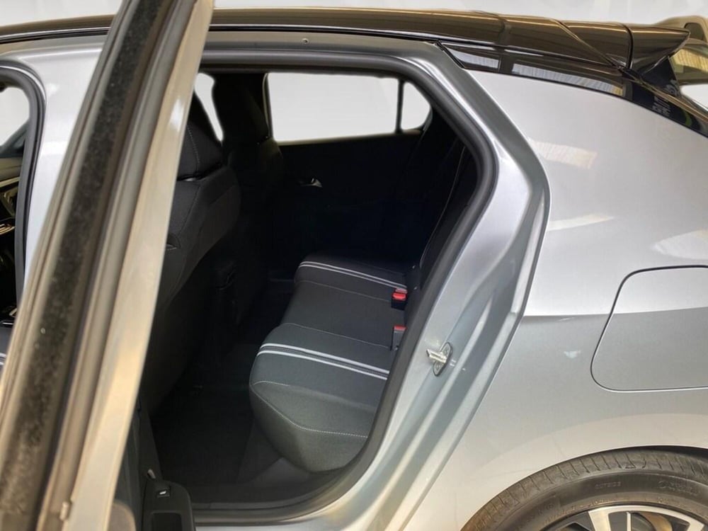 Opel Corsa nuova a Torino (8)