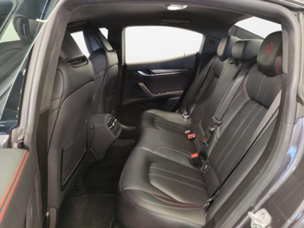 Maserati Ghibli usata a Modena (12)