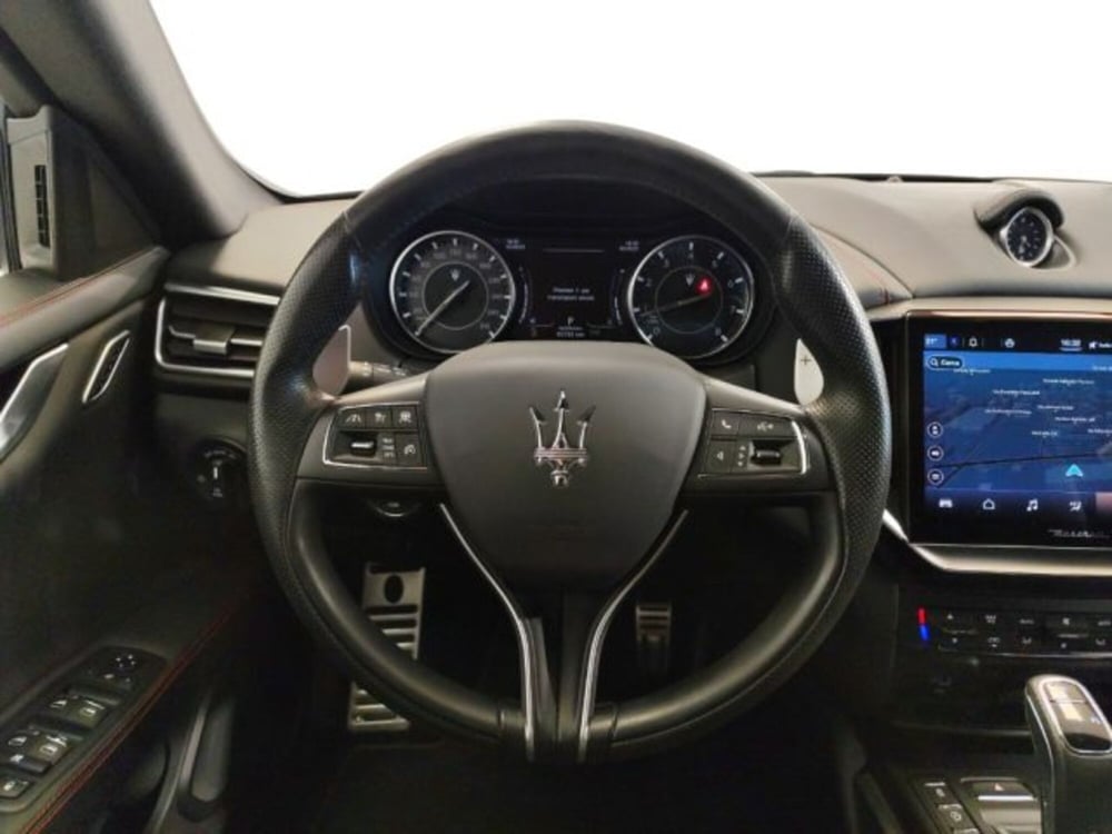 Maserati Ghibli usata a Modena (7)